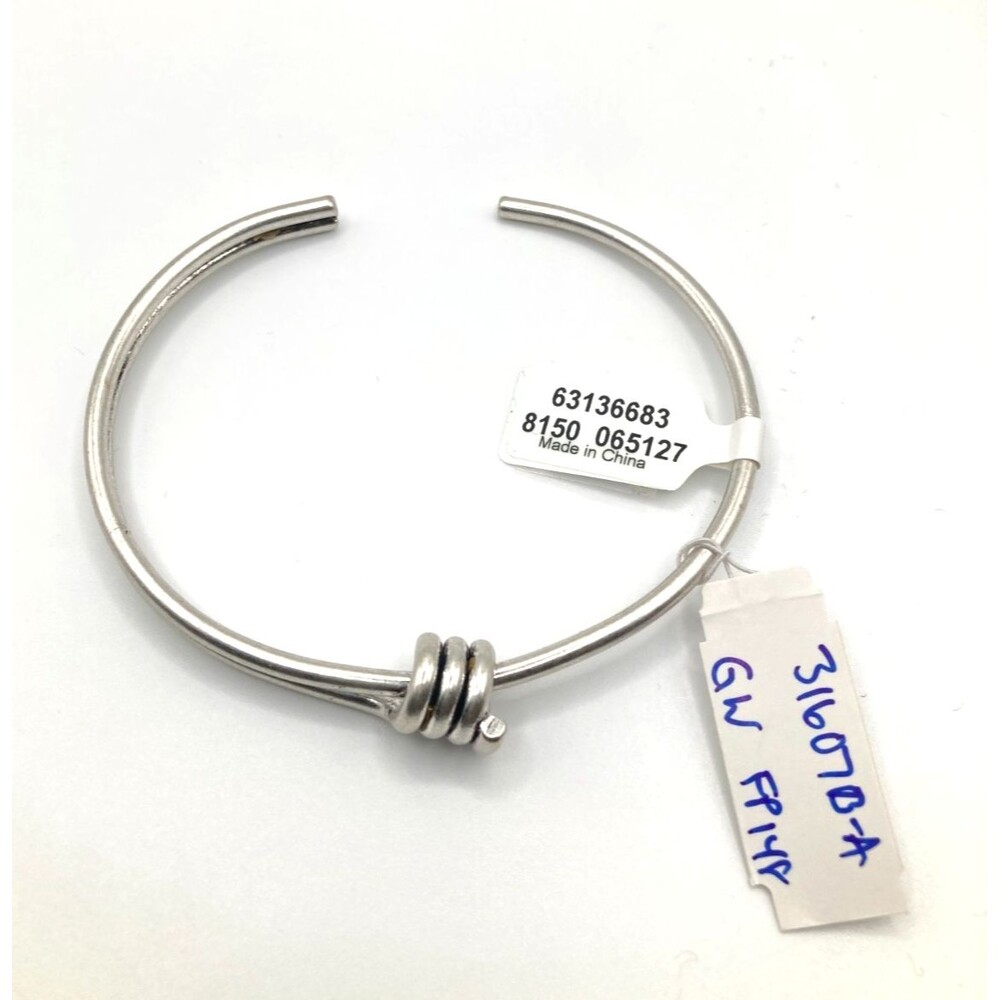 FREE PEOPLE 'Onyx' 'Silver Ox' Knot Twisted Style Armband Minimalist 3.25" Dia.